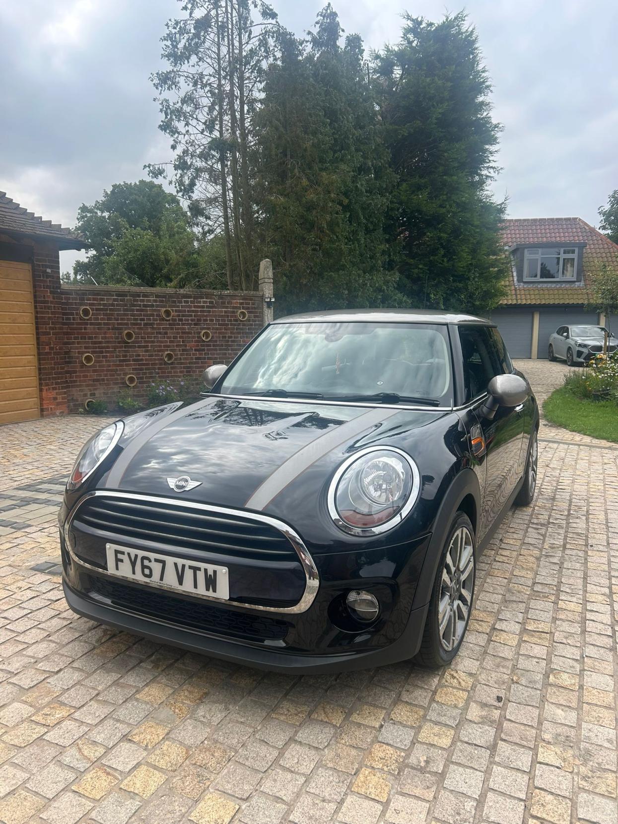 MINI Hatch 1.5 Cooper Seven Hatchback 3dr Petrol Manual Euro 6 (s/s) (136 ps)